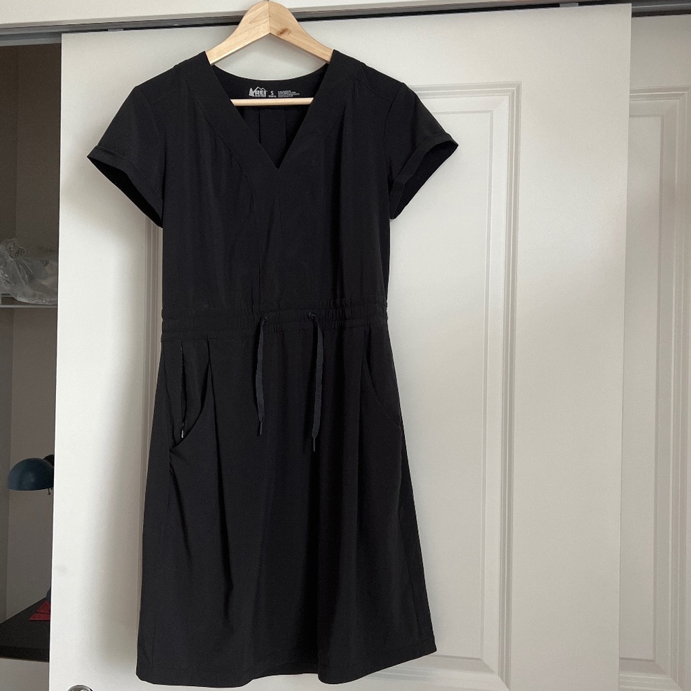 REI Aoraki Travel Dress